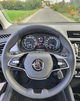 Skoda Fabia cena 58999 przebieg: 8900, rok produkcji 2022 z Namysłów małe 106
